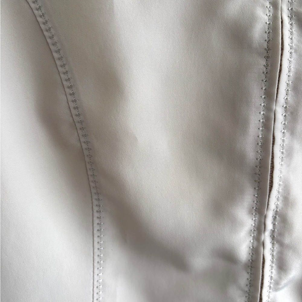 Armani Collezioni Women's Cream Jacket - Picture 5 of 8